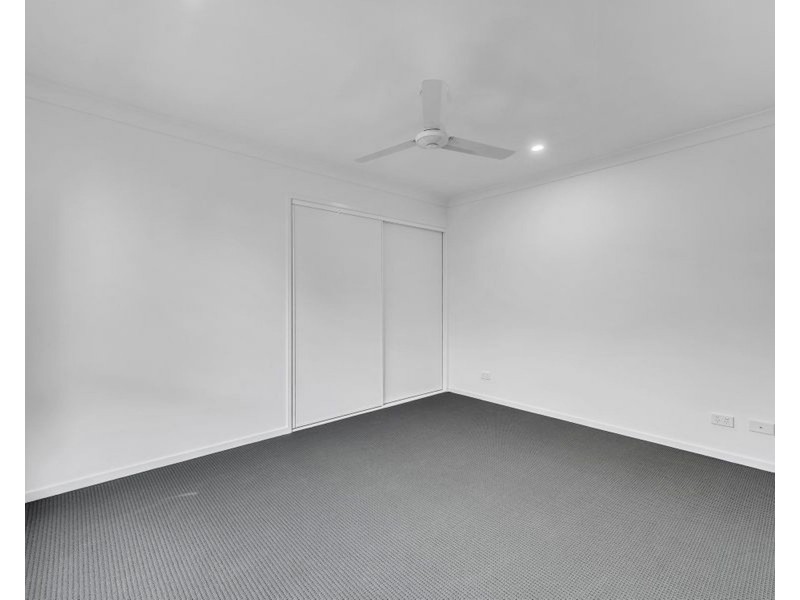 2/8 Shawfield St, Willowbank QLD 4306