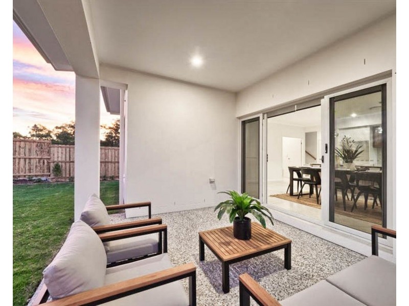 16 Ismaeel Cct, Kuraby QLD 4112