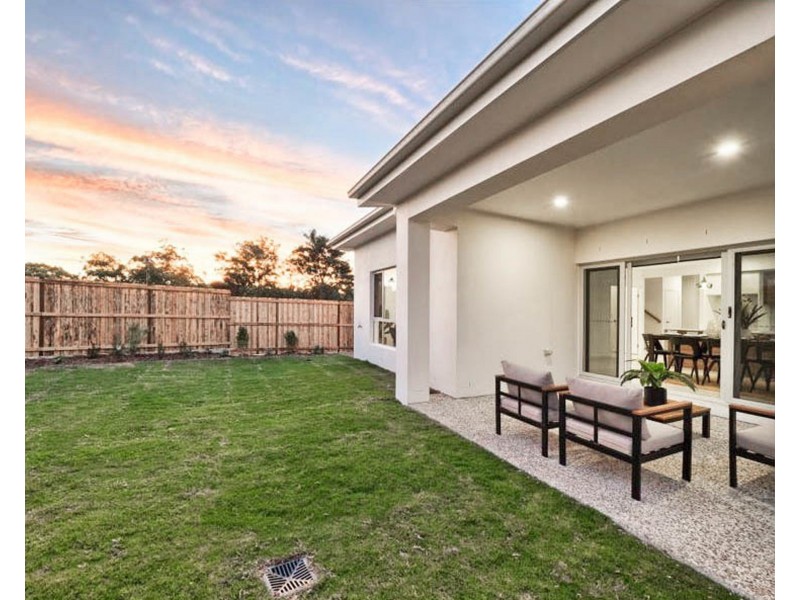 16 Ismaeel Cct, Kuraby QLD 4112