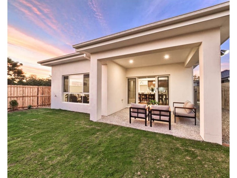 16 Ismaeel Cct, Kuraby QLD 4112