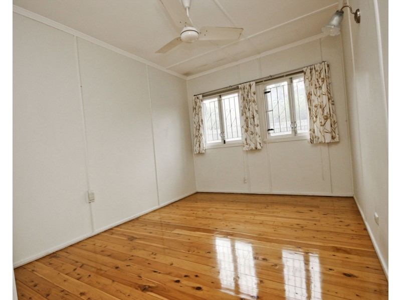 118 Central Ave, Indooroopilly QLD 4068