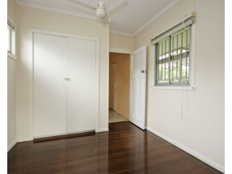 118 Central Ave, Indooroopilly QLD 4068