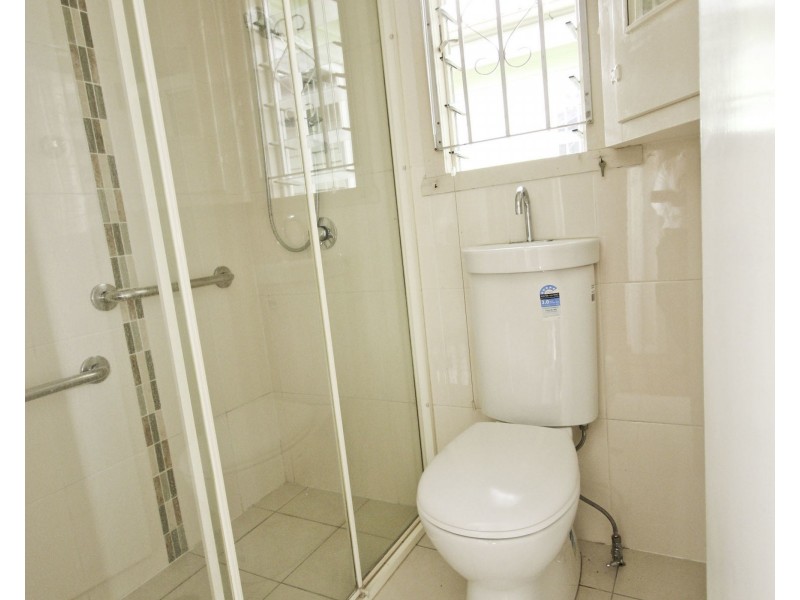 118 Central Ave, Indooroopilly QLD 4068