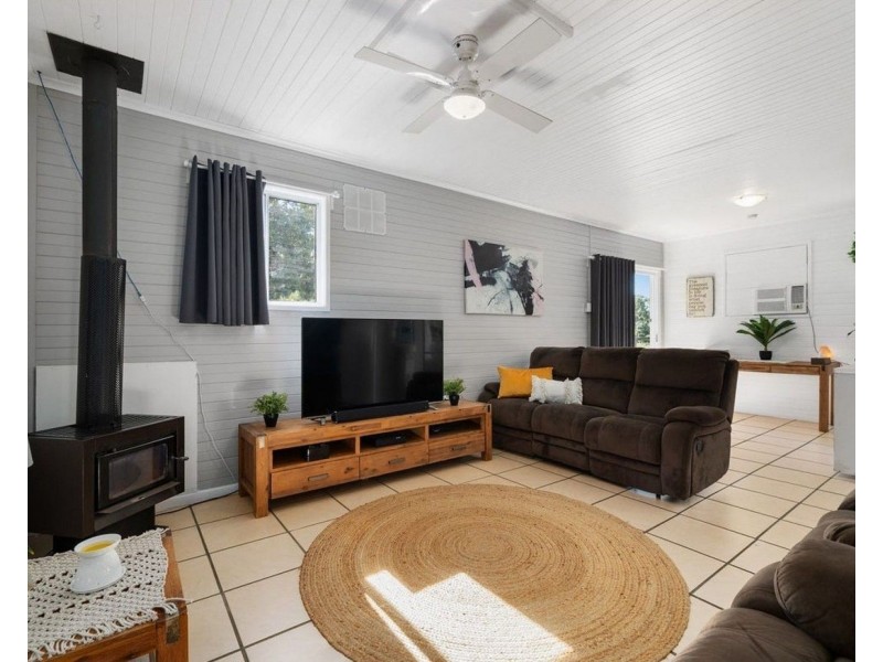 33A Johnstone Road, Stapylton QLD 4207