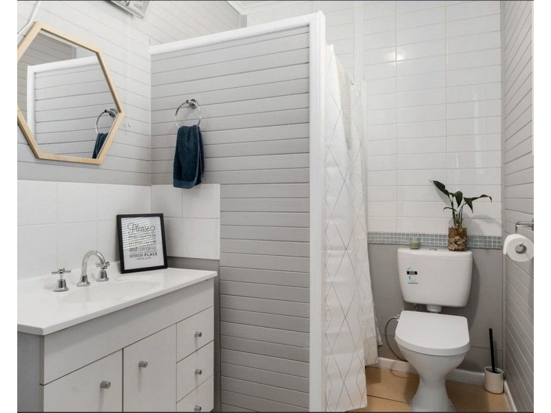 33A Johnstone Road, Stapylton QLD 4207