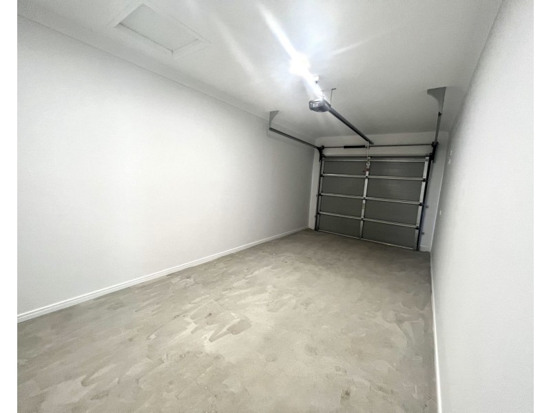 2/17 Olivia Street, Flinders View QLD 4305
