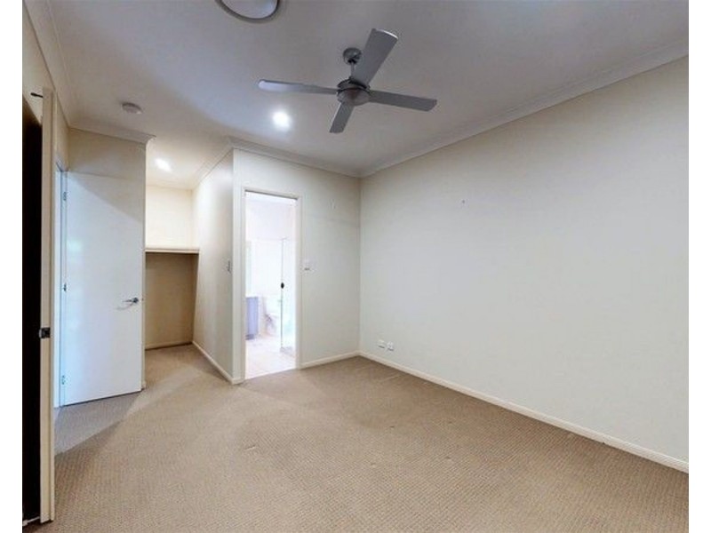 7 Daintree Place, Springfield Lakes QLD 4300