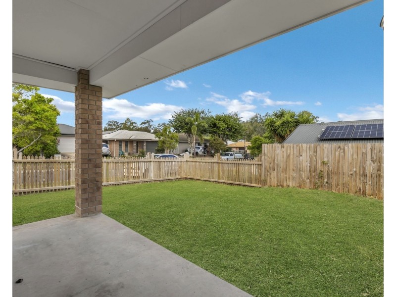 12 Huntley Crescent, Redbank Plains QLD 4301