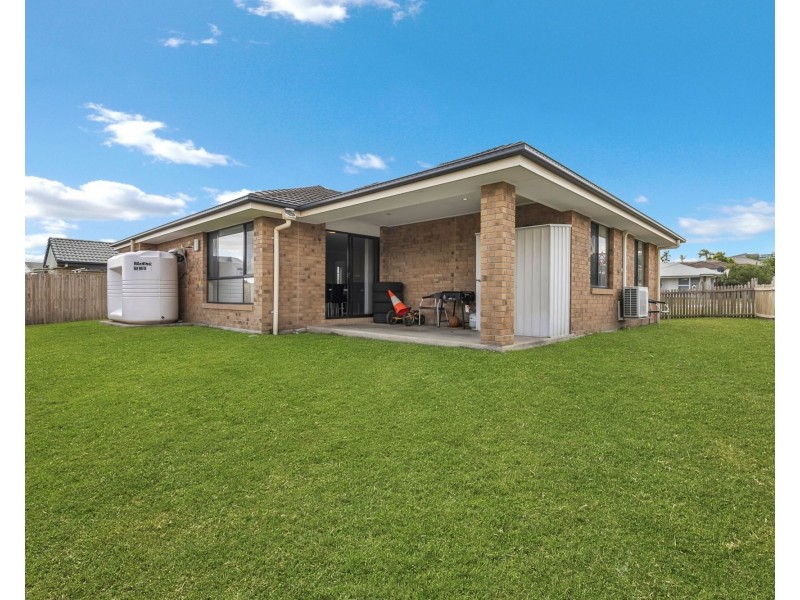 12 Huntley Crescent, Redbank Plains QLD 4301