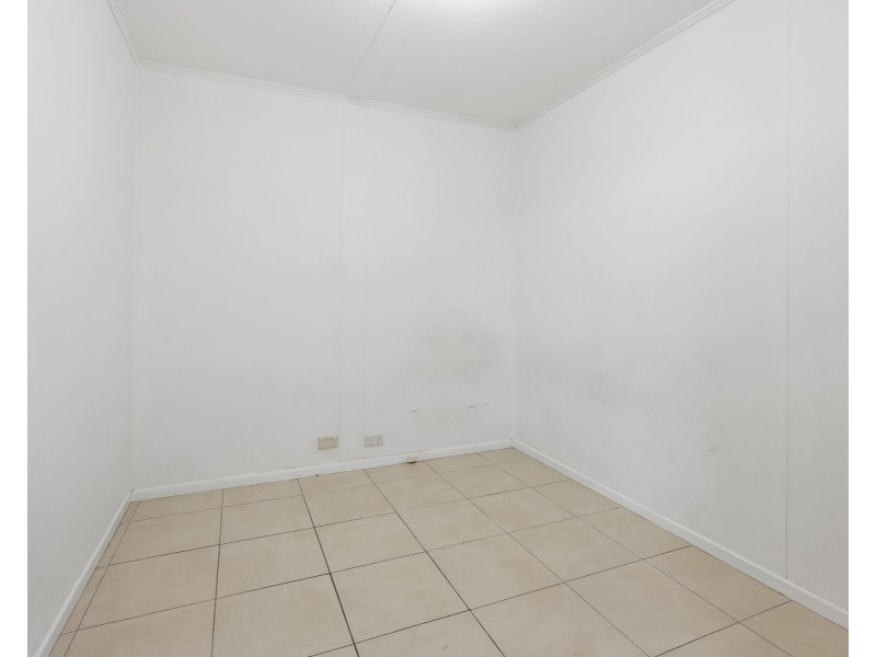 868 Moggill road, Kenmore QLD 4069