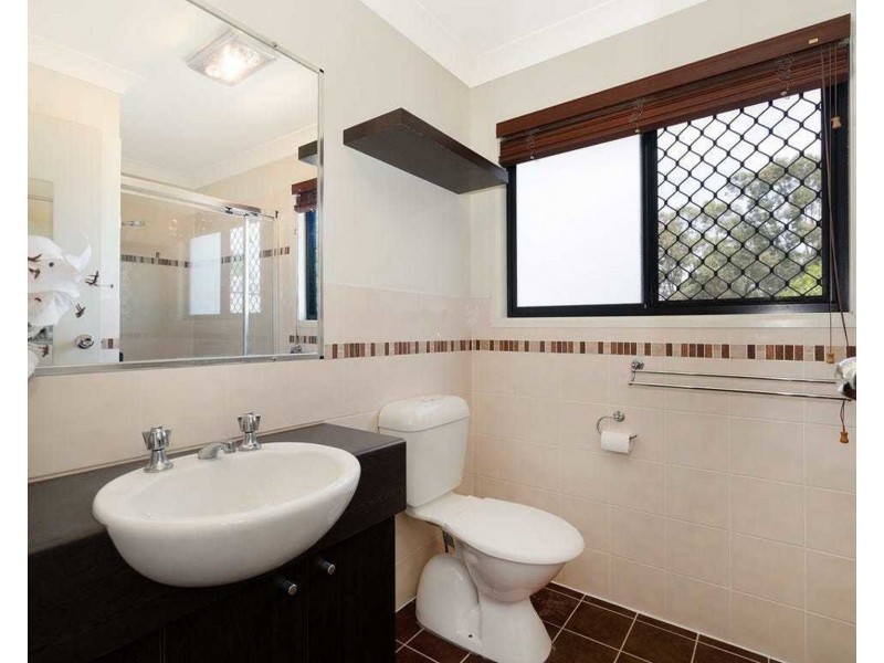 10 Karamea Avenue, Springfield QLD 4300