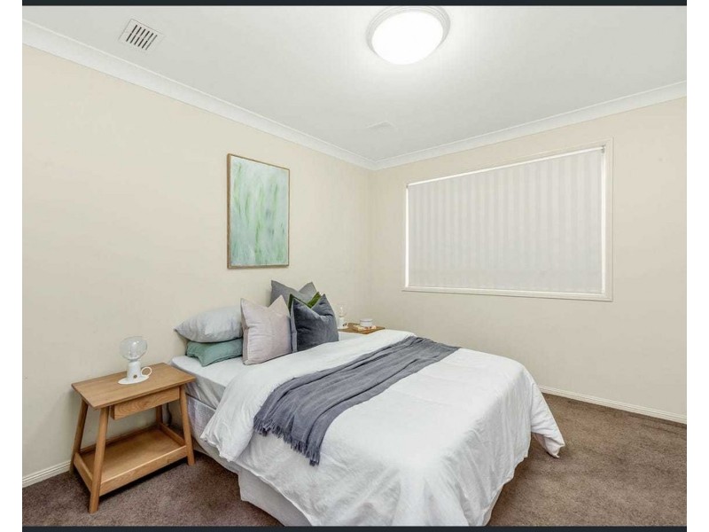 6 Apanie Street, Middle Park QLD 4074