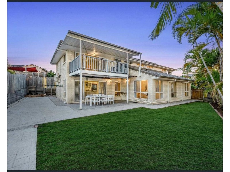 6 Apanie Street, Middle Park QLD 4074