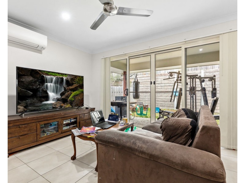 17 Jaffray Street, Bellbird Park QLD 4300