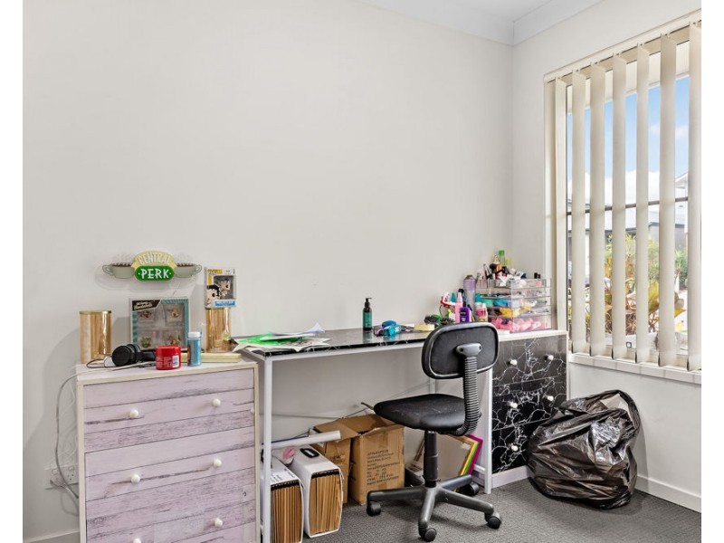 17 Jaffray Street, Bellbird Park QLD 4300