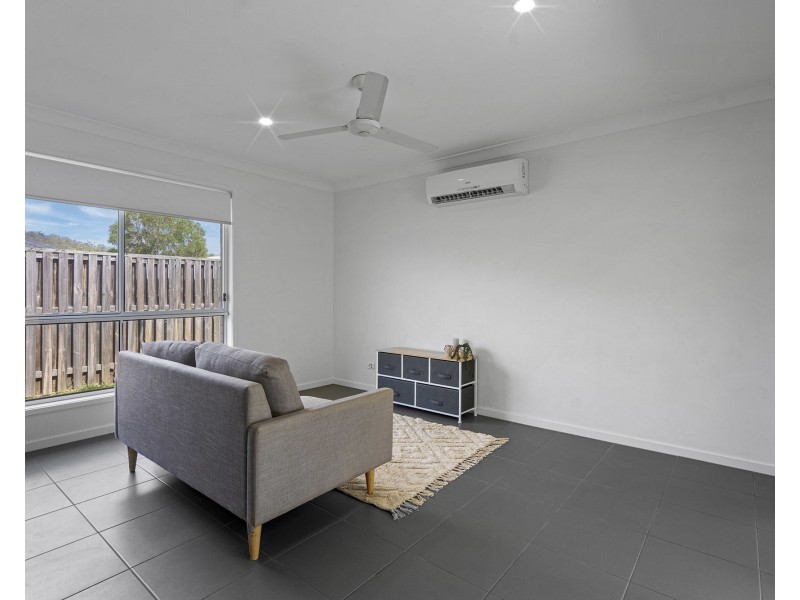 4 Crewes Crescent, Redbank Plains QLD 4301