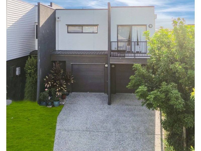 10 Westray Court, Redbank Plains QLD 4301