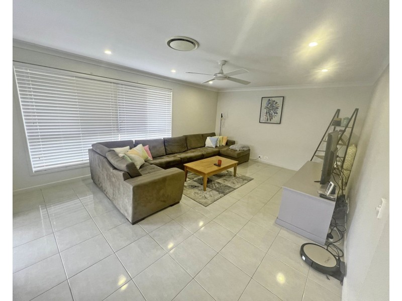 29 Fitzpatrick Circuit, Augustine Heights QLD 4300