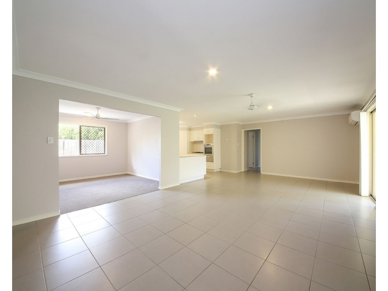 13 Sycamore Street, Flinders View QLD 4305