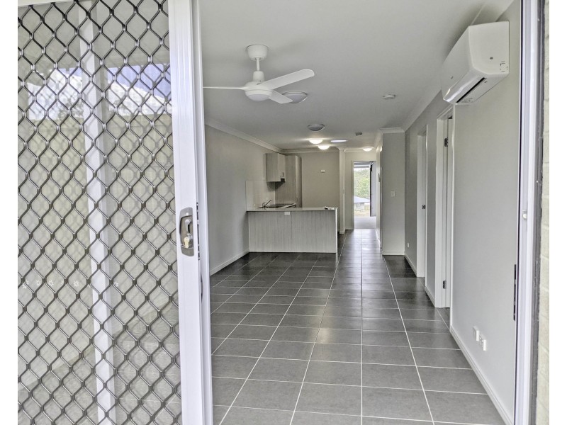 16A Georgia St, Flinders View QLD 4305