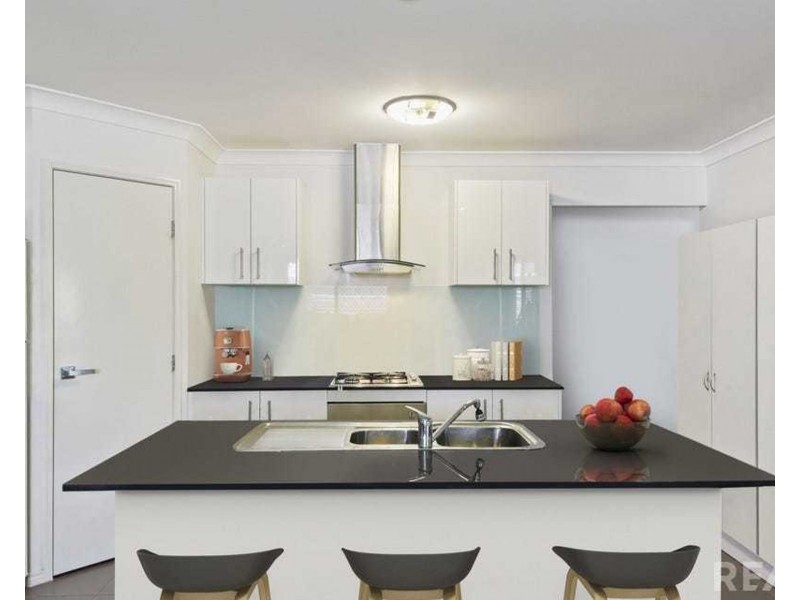 54 Jeff Collins Circuit, Bellbird Park QLD 4300