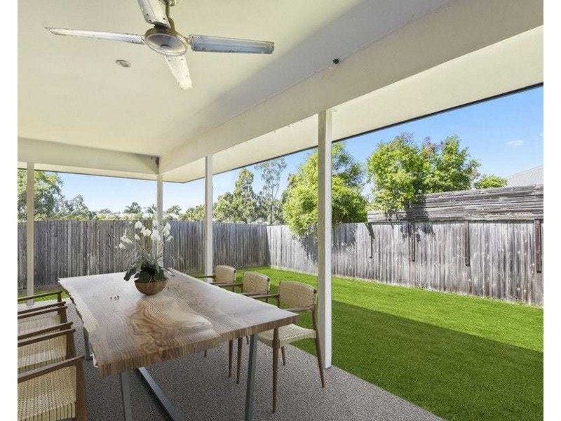 54 Jeff Collins Circuit, Bellbird Park QLD 4300