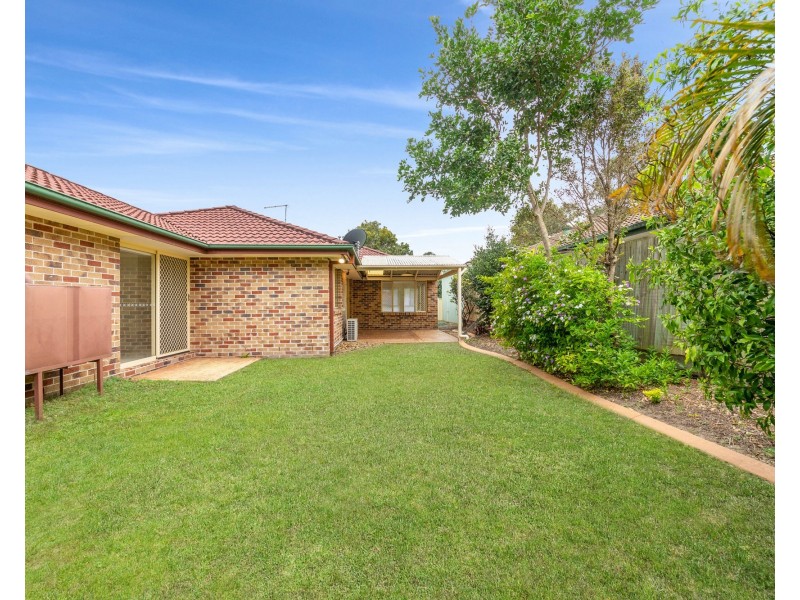 8 Tasman Place, Forest Lake QLD 4078