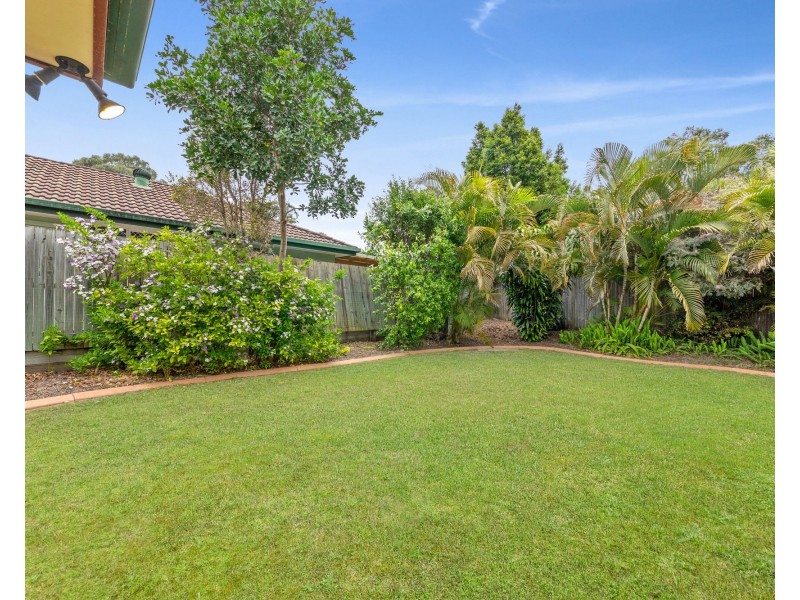 8 Tasman Place, Forest Lake QLD 4078