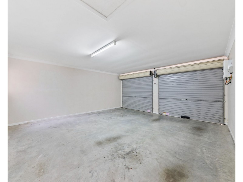 8 Tasman Place, Forest Lake QLD 4078