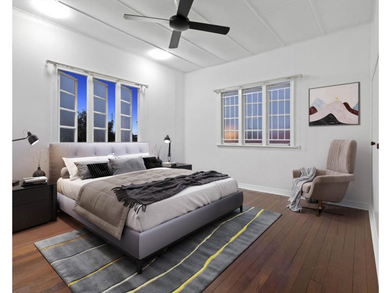 152 Englefield Road, Oxley QLD 4075