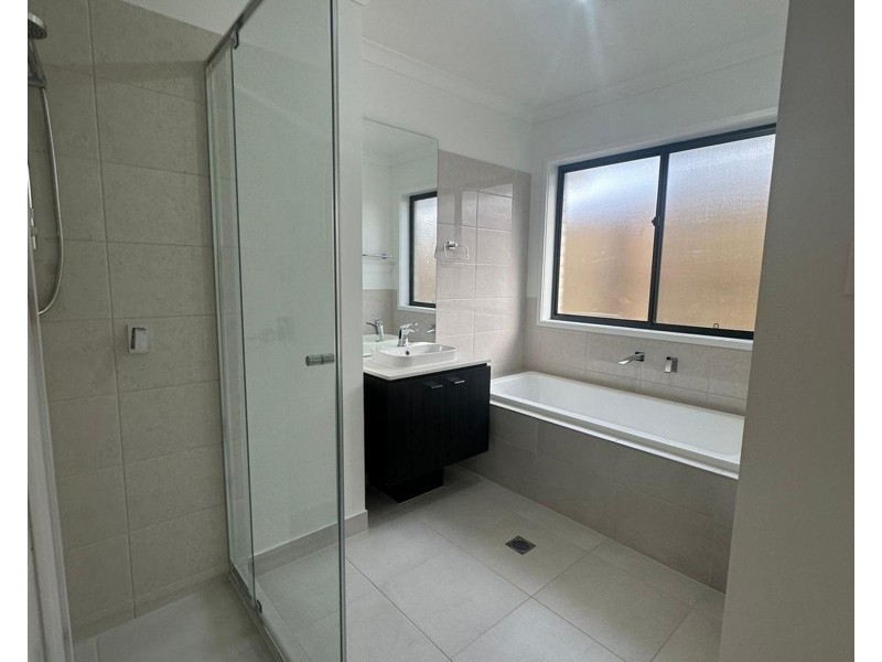 56 Honey Street, Redbank Plains QLD 4301
