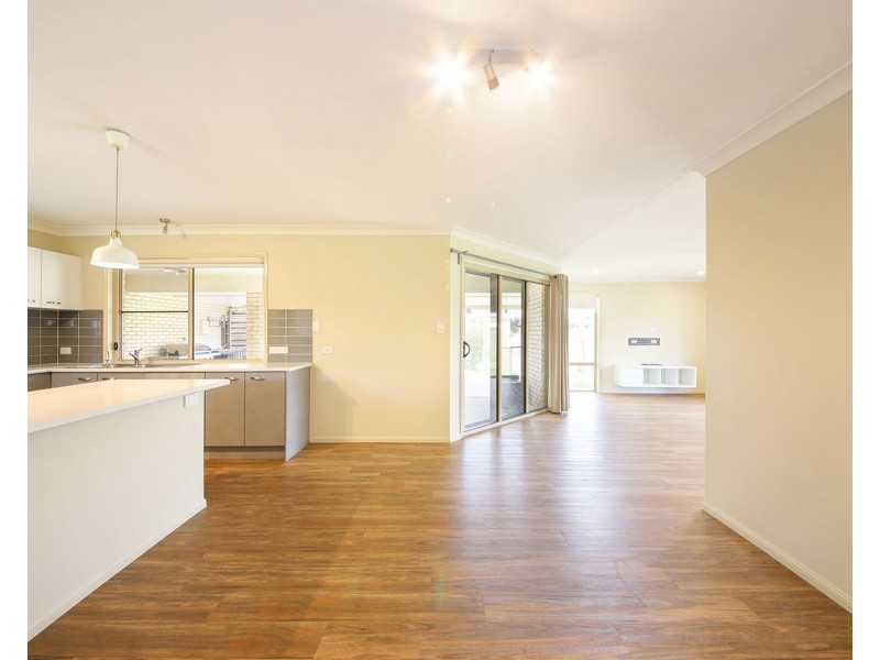 46 Zischke Rd, Plainland QLD 4341