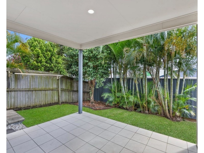 2/26a Commercial Dr, Springfield QLD 4300