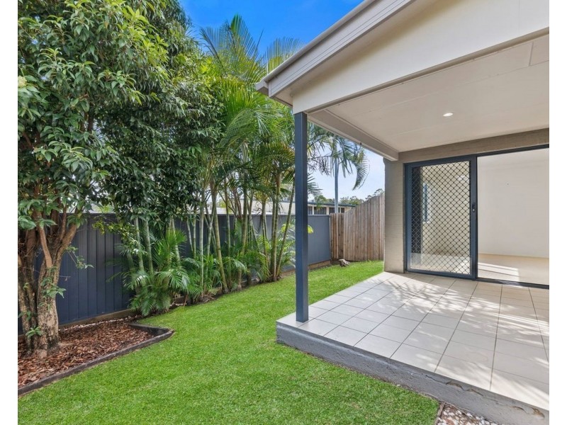 2/26a Commercial Dr, Springfield QLD 4300