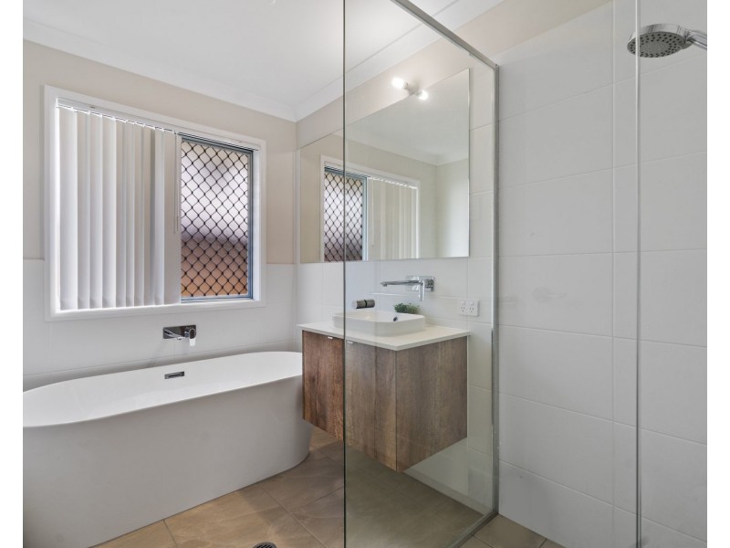 87 Sunbird Drive, Redbank Plains QLD 4301