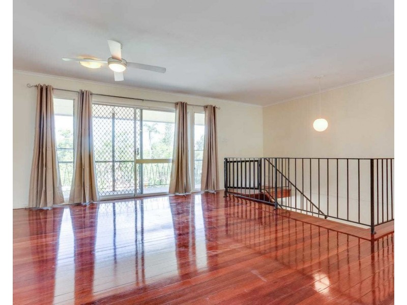 6 Cooradilla Street, Jindalee QLD 4074