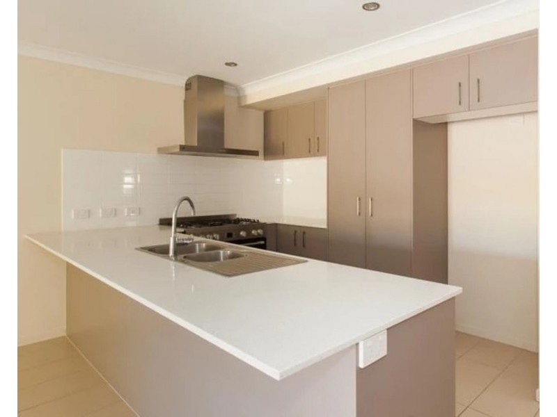 18a Navickas Circuit, Redbank Plains QLD 4301
