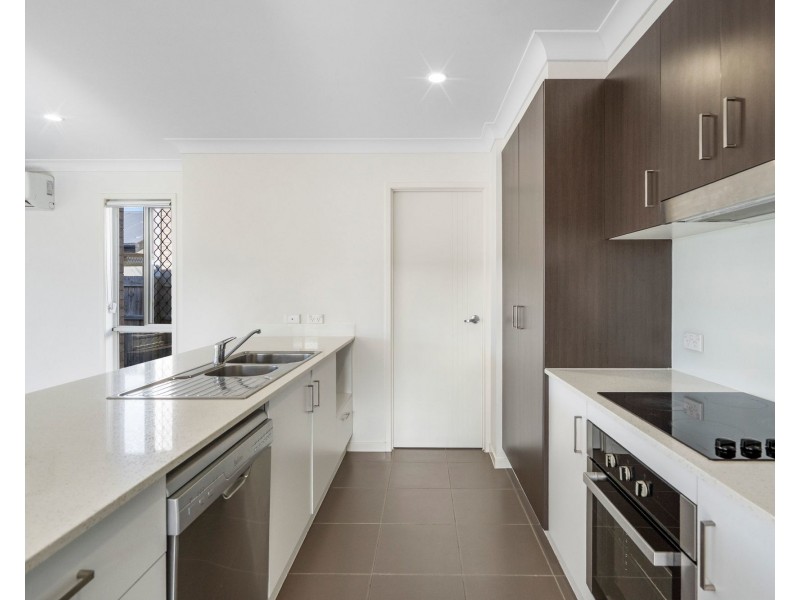 68 Lowthers Street, Yarrabilba QLD 4207