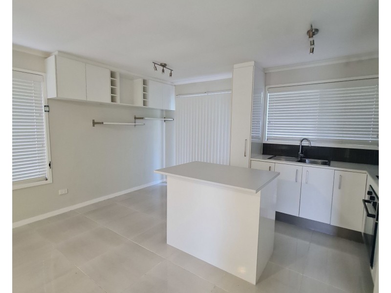 59 Sunscape Dr, Eagleby QLD 4207