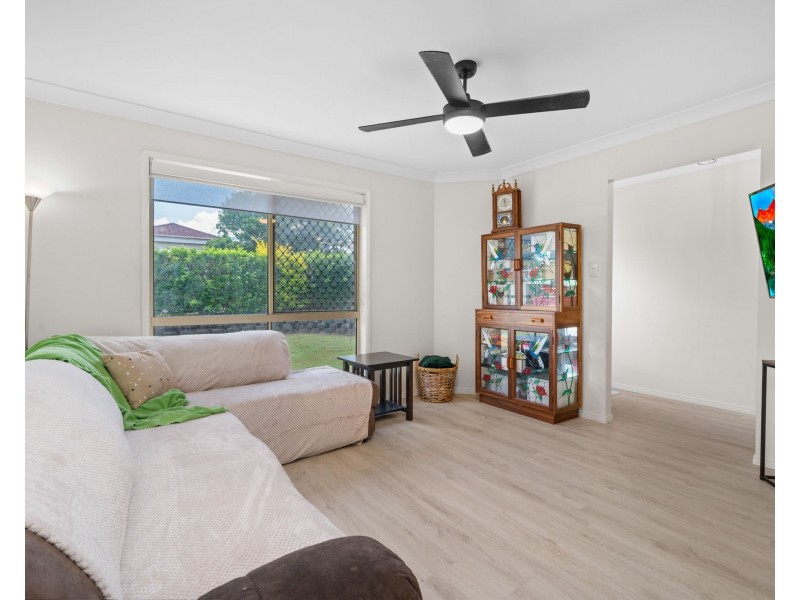 4 McKerrow Crescent, Goodna QLD 4300