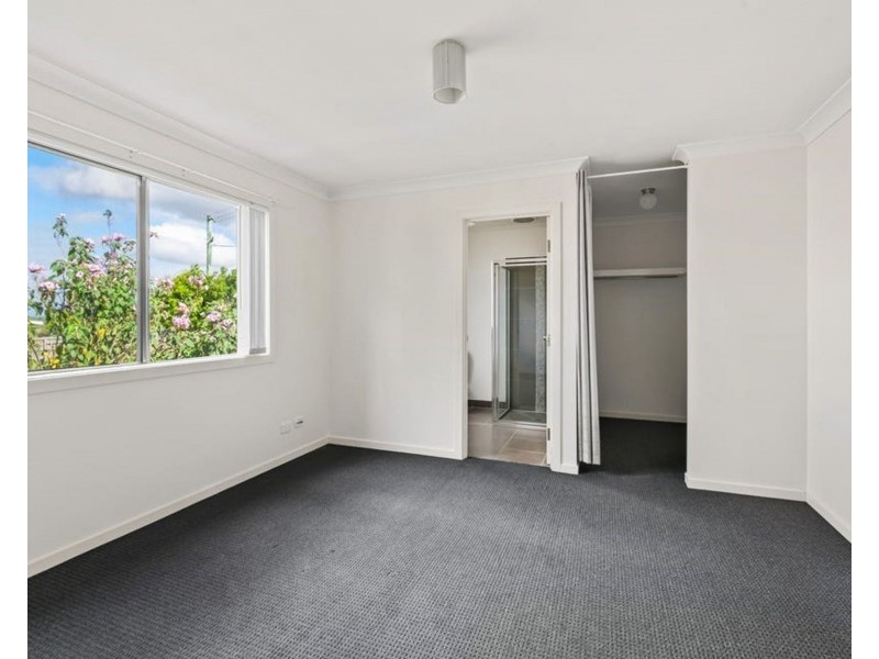 22 Borrowdale Court, Brassall QLD 4305