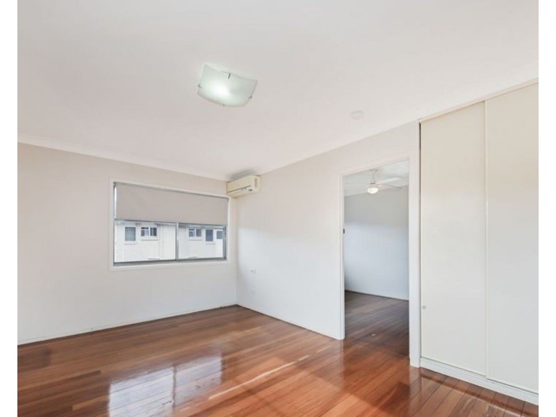 3/16 Ovendean St, Yeronga QLD 4104