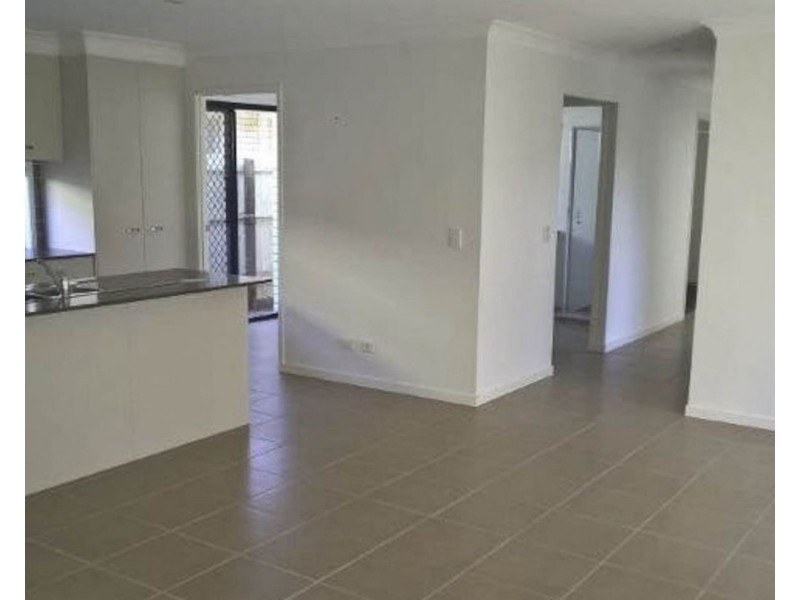 40 Coralina Cres, Logan Reserve QLD 4133