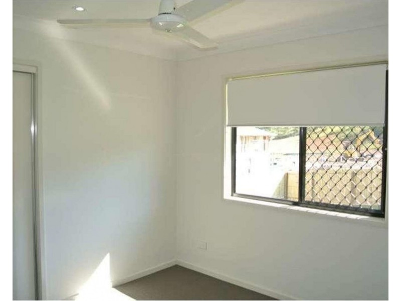 12 Hoffman Way, Bundamba QLD 4304