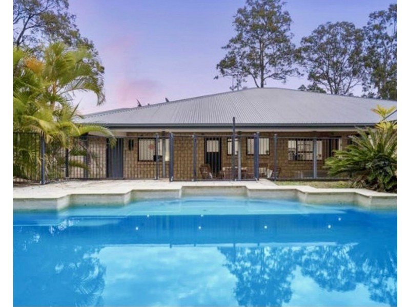 2-4 Wallaroo Crt Greenbank, Greenbank QLD 4124