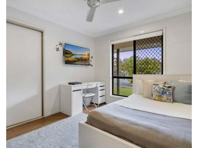 2-4 Wallaroo Crt Greenbank, Greenbank QLD 4124