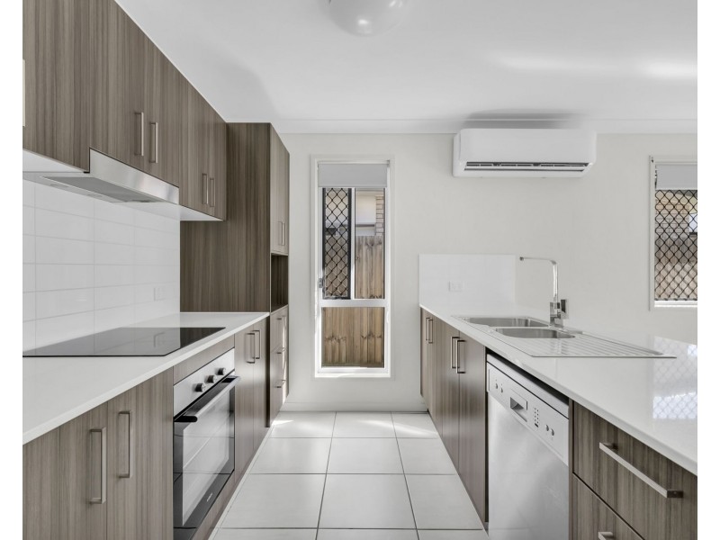 13 Priestly Place, Redbank QLD 4301