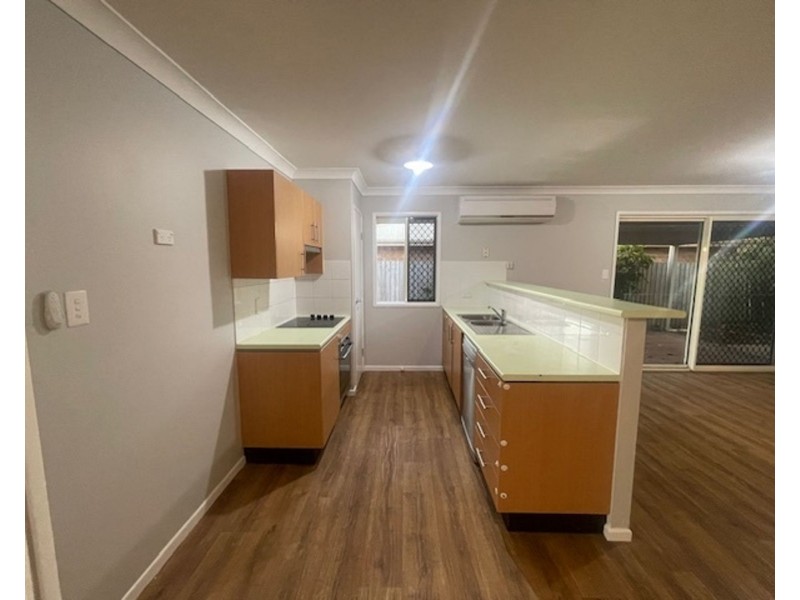 8 Oxford St, Laidley QLD 4341