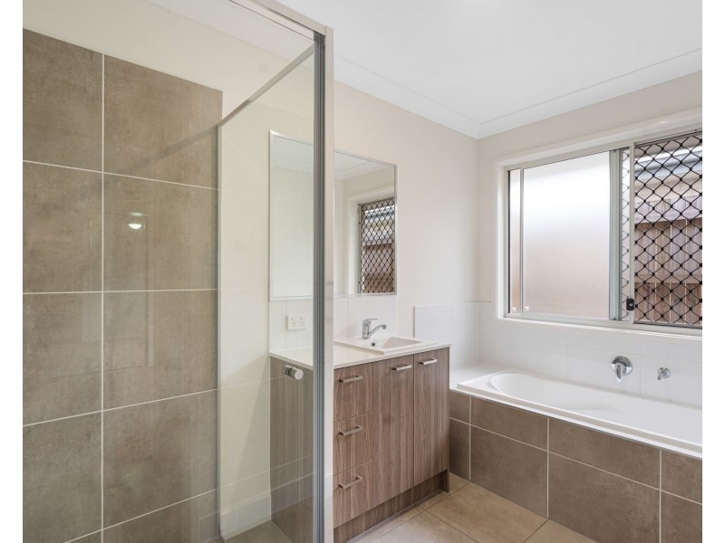 30 Booth Street, Redbank QLD 4301
