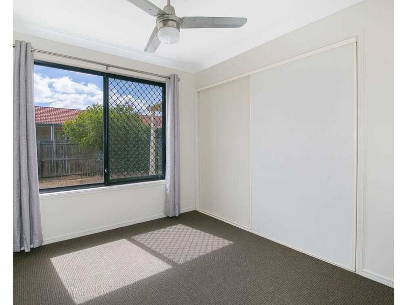 11 Ronayne Circle, One Mile QLD 4305